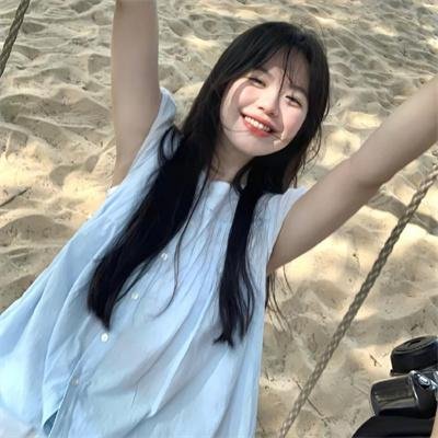 三凤嬉春